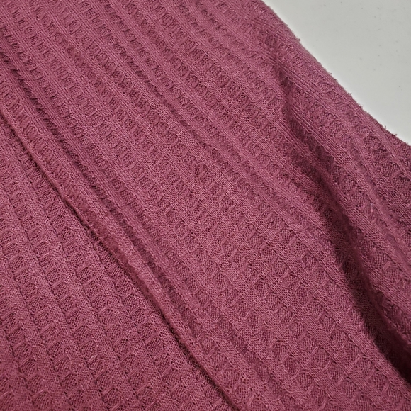 Chaser long sleeve light weight sweater - Picture 5 of 6